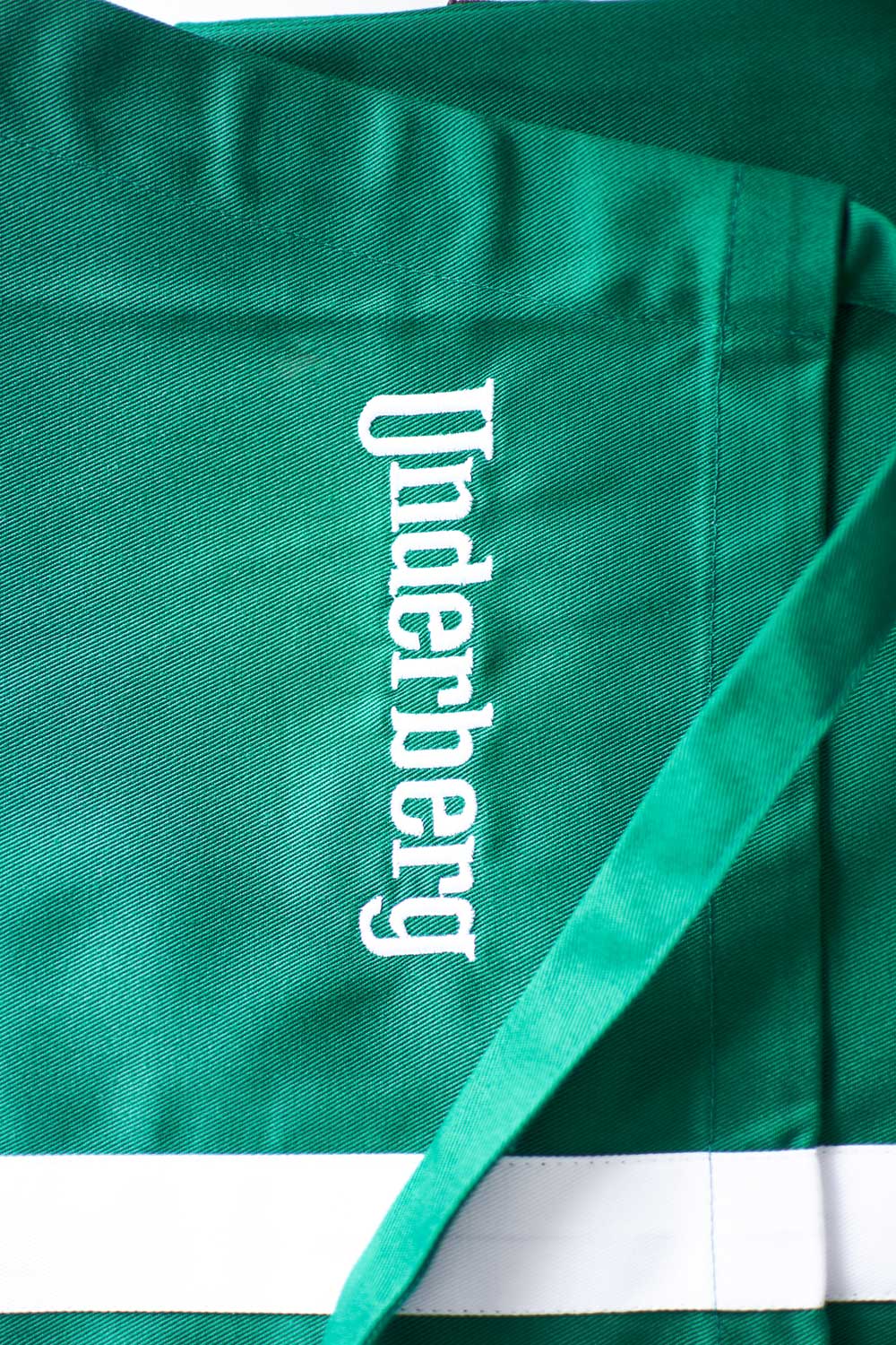 Grillschürze mit Schlaufen – Bild 3